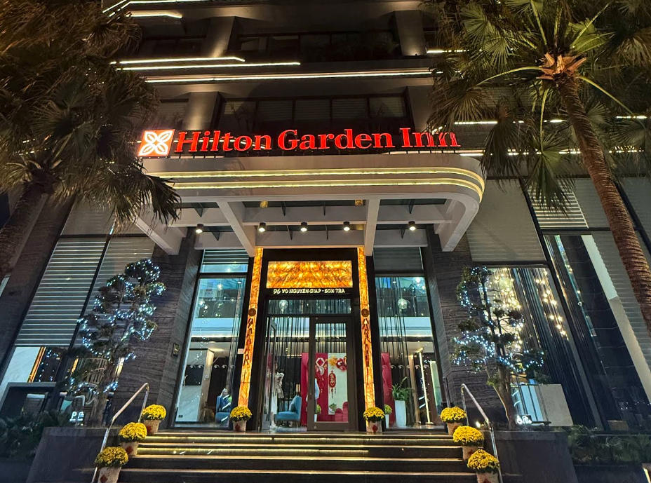 Hilton Garden Inn Da Nang Review 2026: Beach Views, Great Location & Is It Worth It?